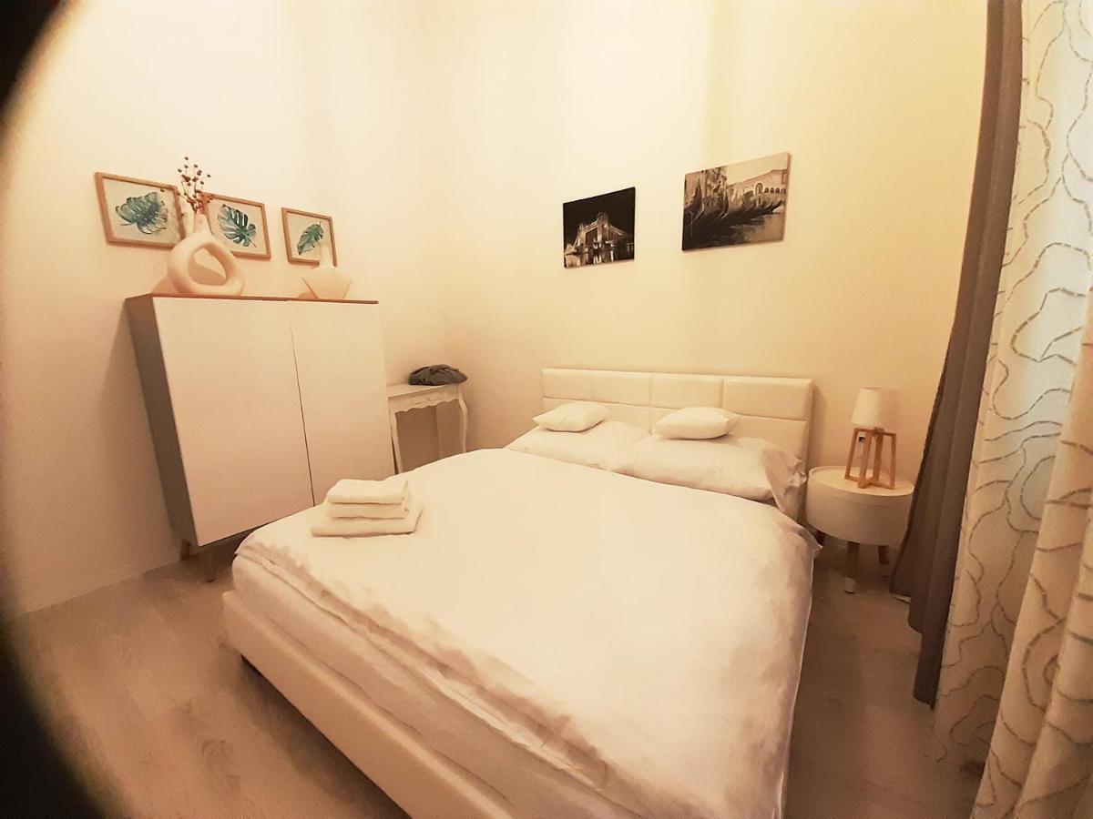 Entrez Apartment 3 - Historical Centre Košice Εξωτερικό φωτογραφία